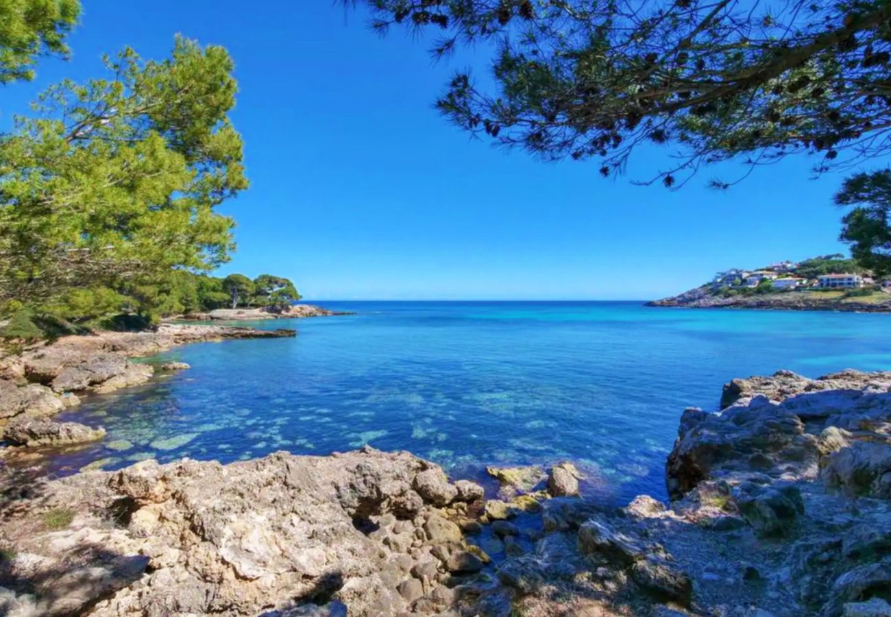 Stadthaus in Capdepera - Casa Ginebro - Font de Sa Cala - Tu Finca Mallorca