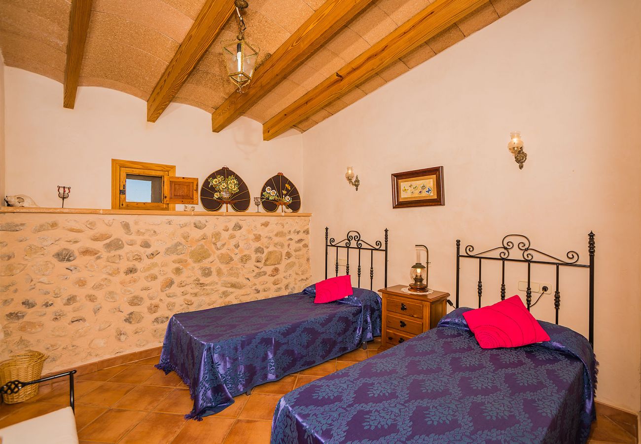 Country house in Buger - Ca´n Nyany Buger - Tu Finca Mallorca