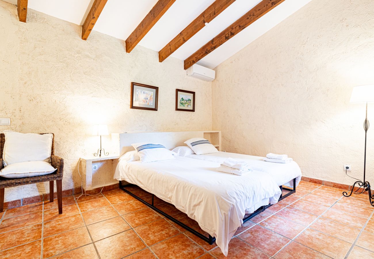 Country house in Buger - Finca Es´Sestadors - Buger - Tu Finca Mallorca