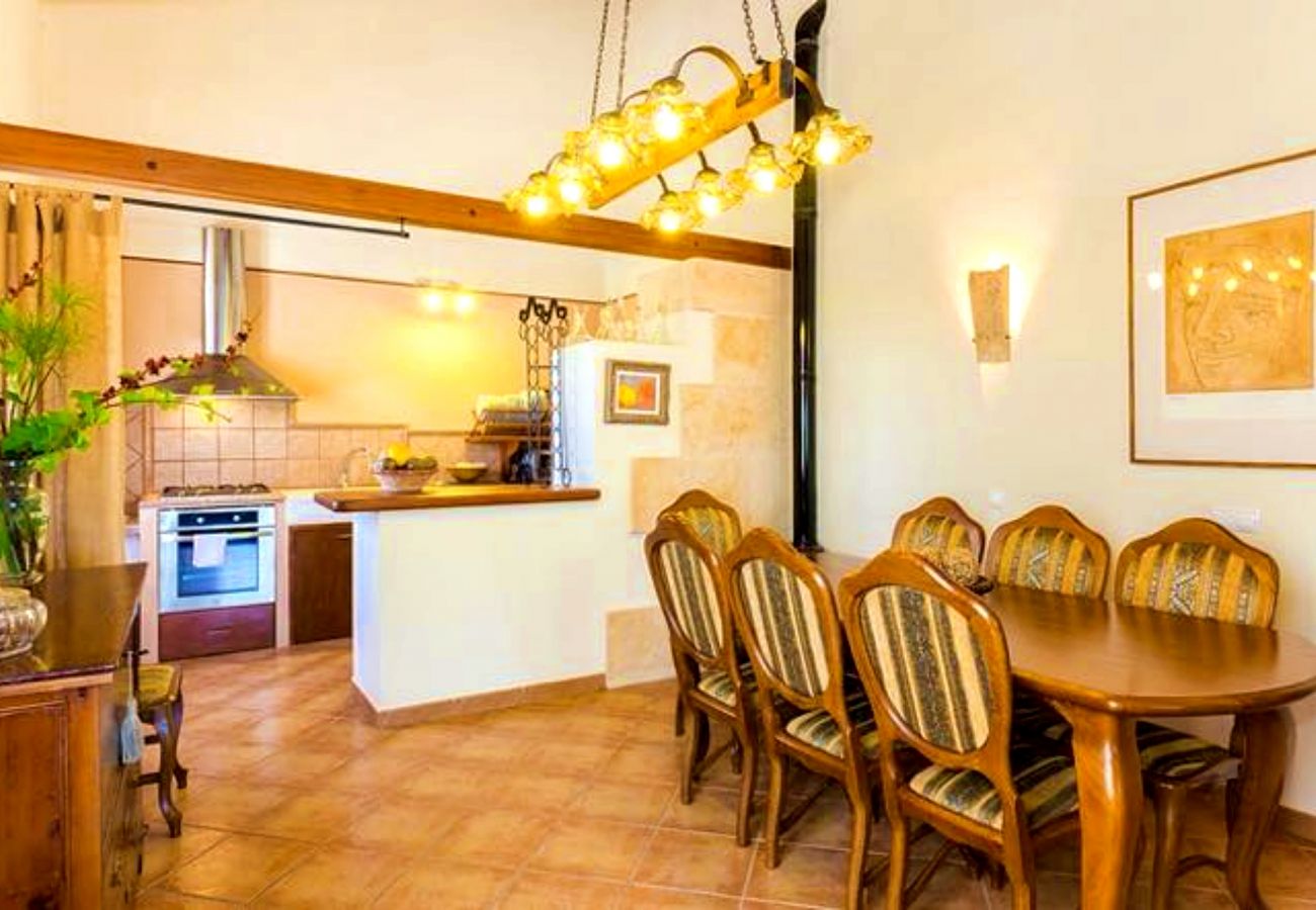 Country house in Santa Margalida - Finca Carritx with swimming pool and WIFI in Can Picafort