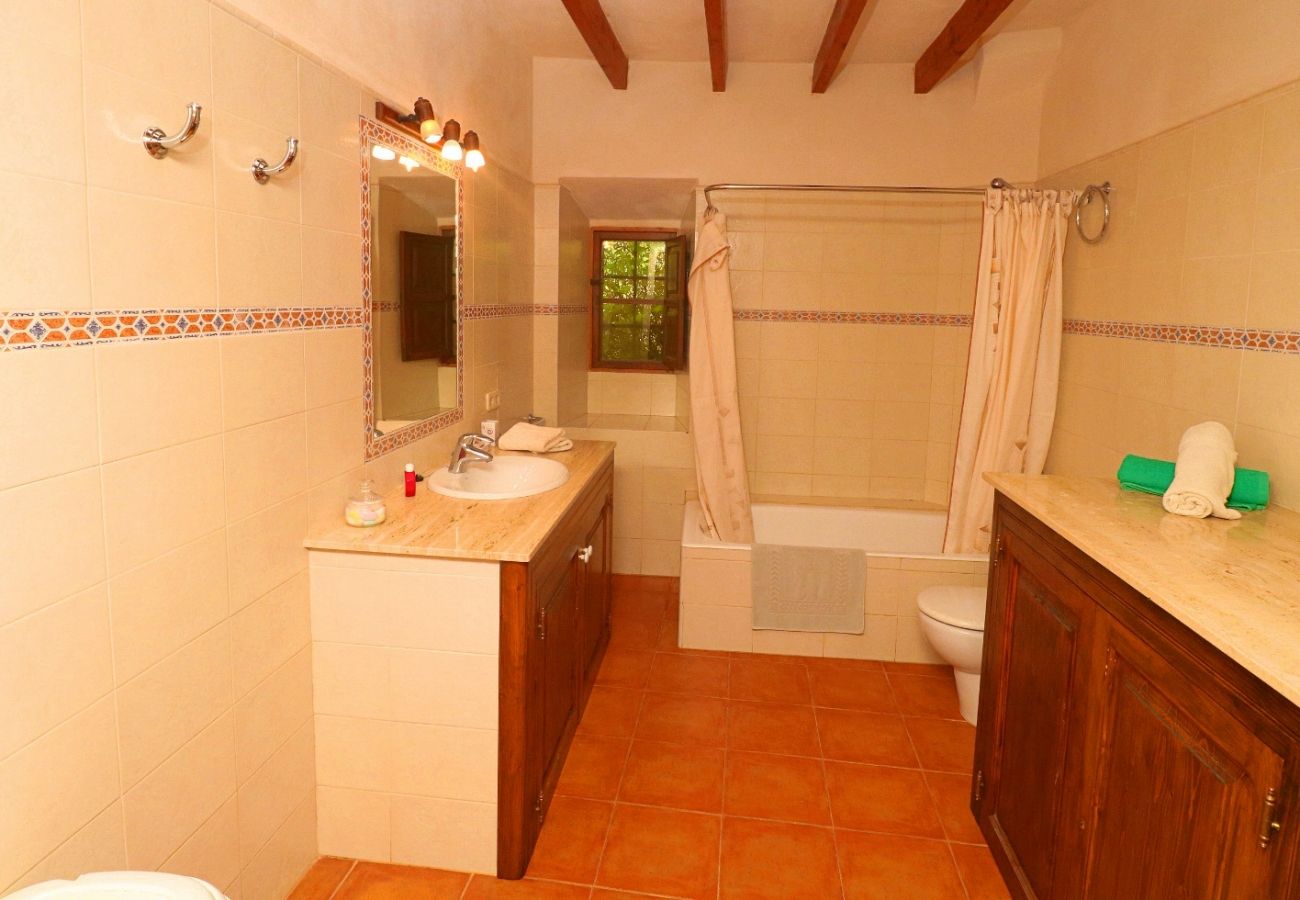 Country house in Santanyi - Can Cova - Es Llombards