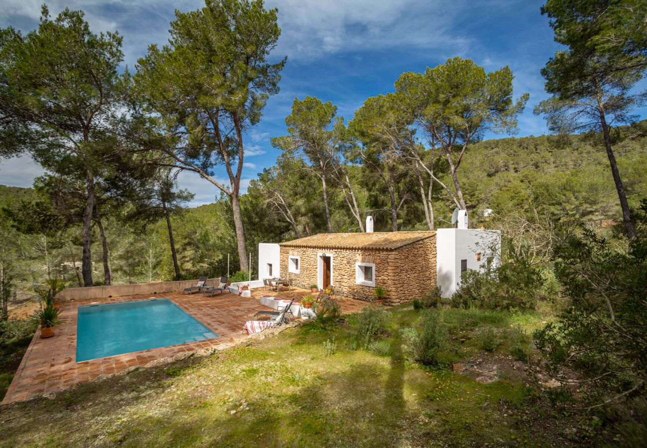 House in Santa Gertrudis - Font Ibiza - Rustic house in Santa Gertrudis